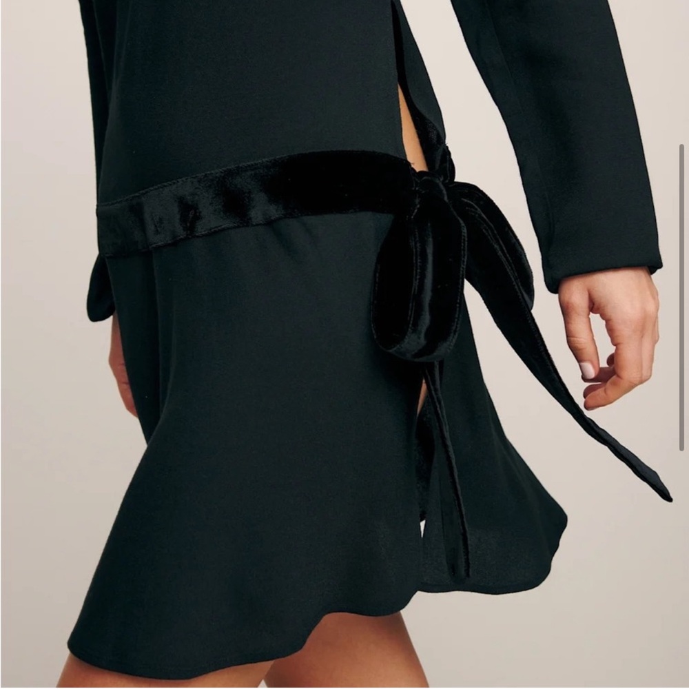RARE Reformation x Camille Rowe Eleri
Mini Dress - Black - Picture 7 of 8